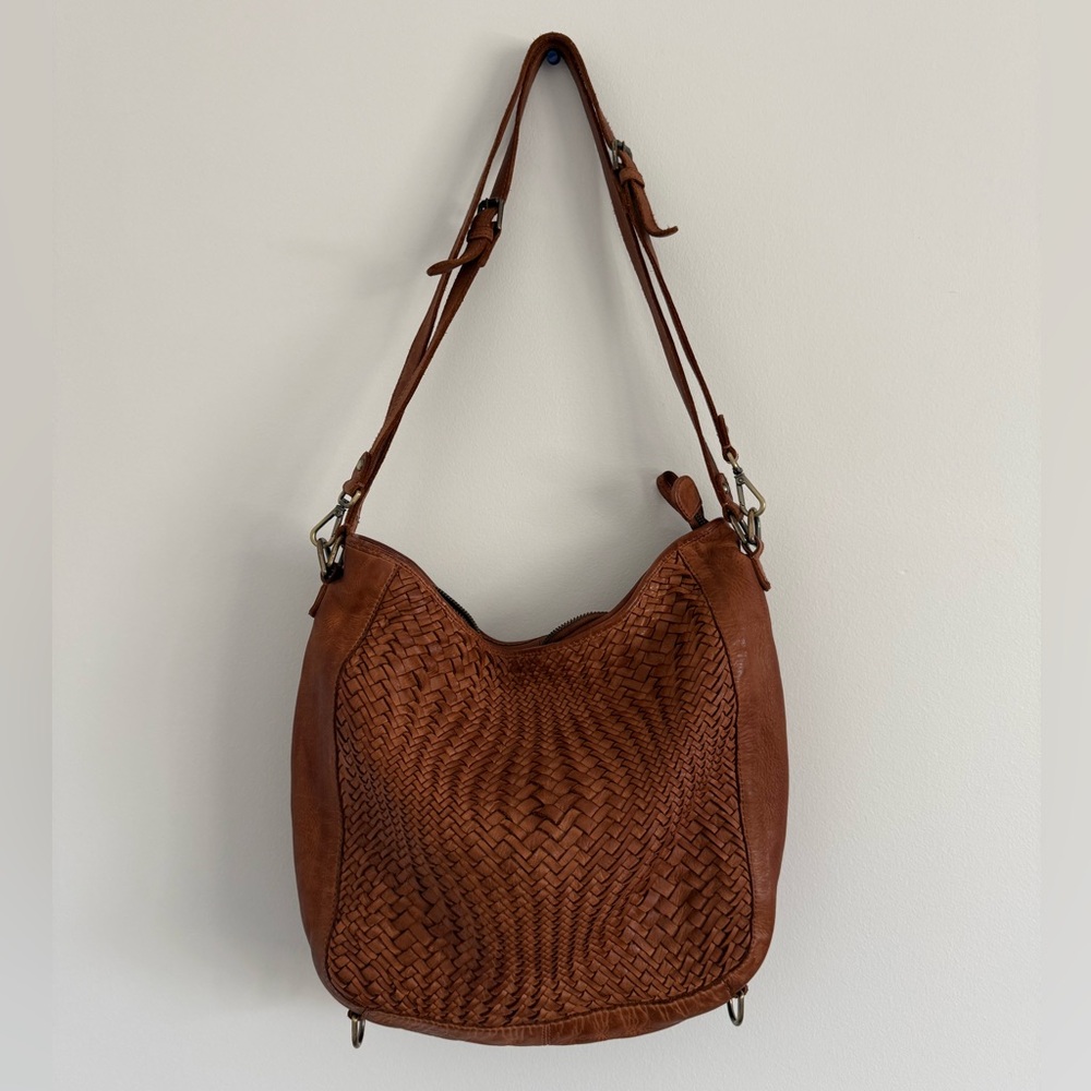 Elegant Brown Woven Leather Shoulder Bag